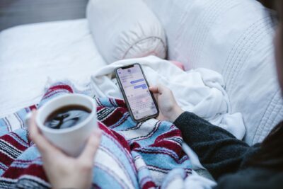 WhatsApp teste la programmation des messages : écrire tard, envoyer au bon moment